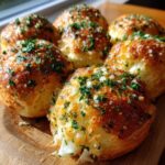 Cheesy Garlic Butter Bombs