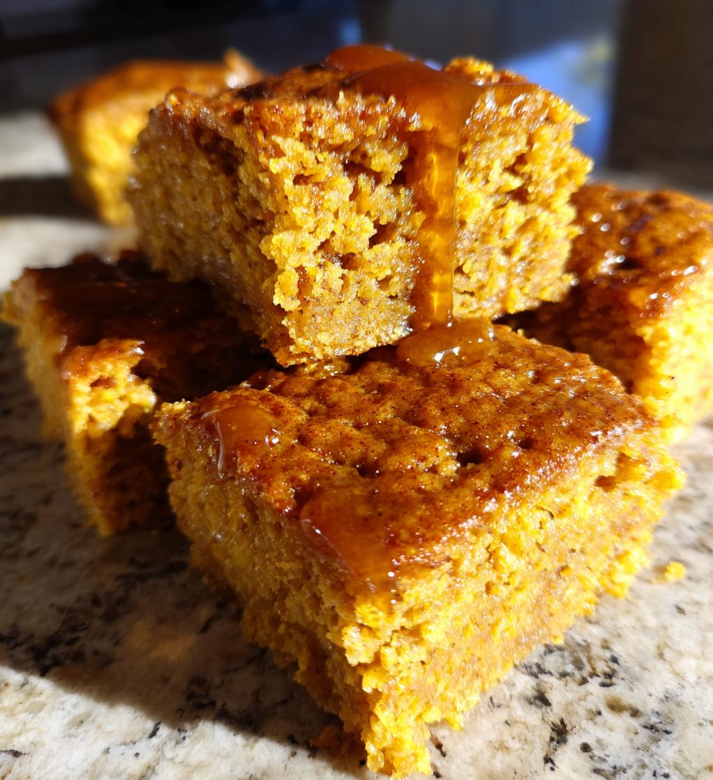 Easy Pumpkin Maple Blondies - detail 1