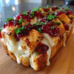 Cranberry Brie Pull-Apart Bread Bites