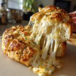 Cheesy Christmas Tree Bread