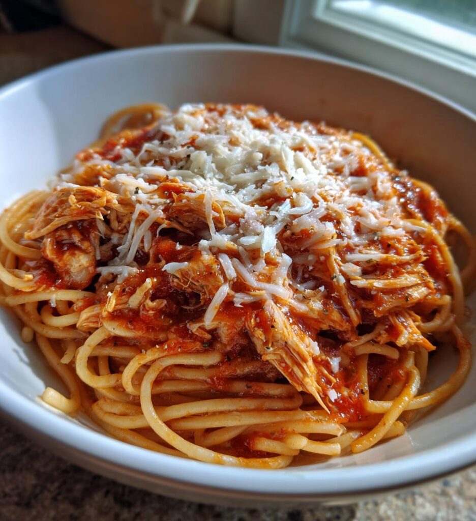 Crockpot Chicken Spaghetti