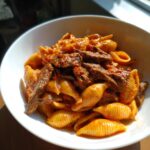 Paprika Steak Pasta Shells