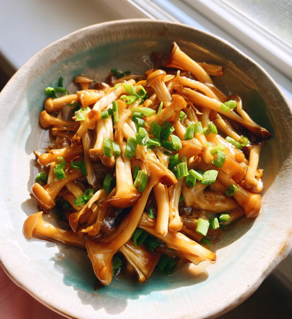Enoki Mushrooms Garlic Sauce