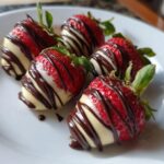 Chocolate Strawberry Yogurt Clusters