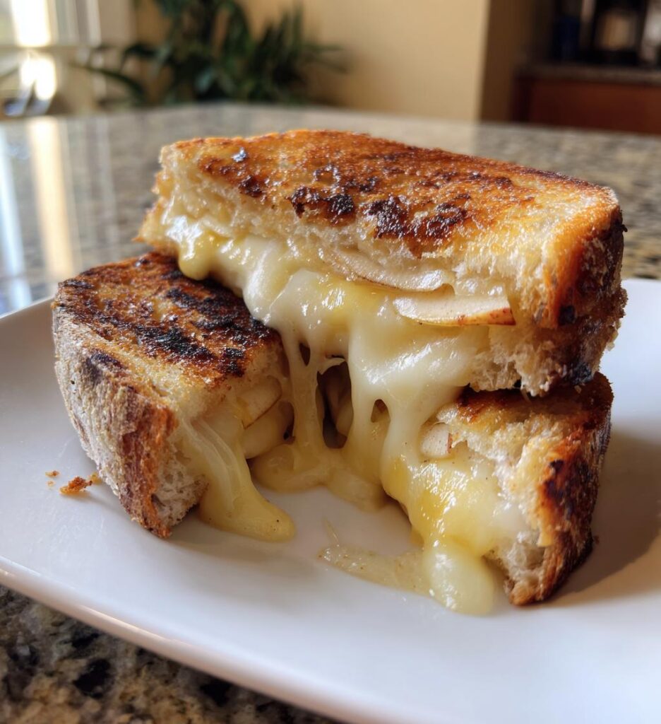 Apple Gouda Grilled Cheese