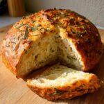 Garlic Herb Dutch Oven Bread