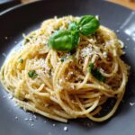 Simple Garlic Basil Pasta